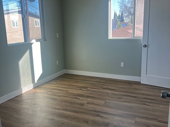 5th image of 4966 Oregon Ave #D