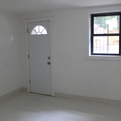 Rented by Nooklyn NYC LLC | media 71