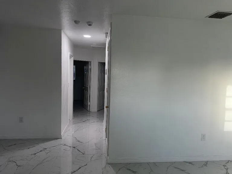 20701 NW 34th Ct — Photo 11