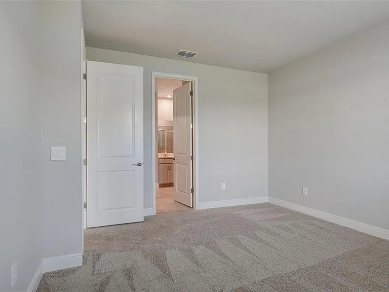 5324 123rd Ave #1 — Photo 14