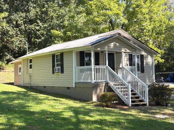 2048 Mayfield Dr