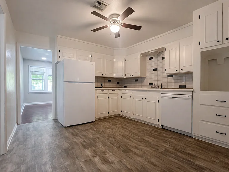 1817 Breckenridge Dr — Photo 7