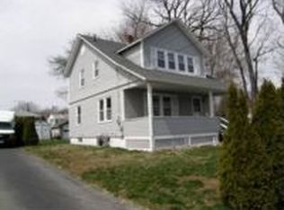 30 5th Ave, New London, CT 06320