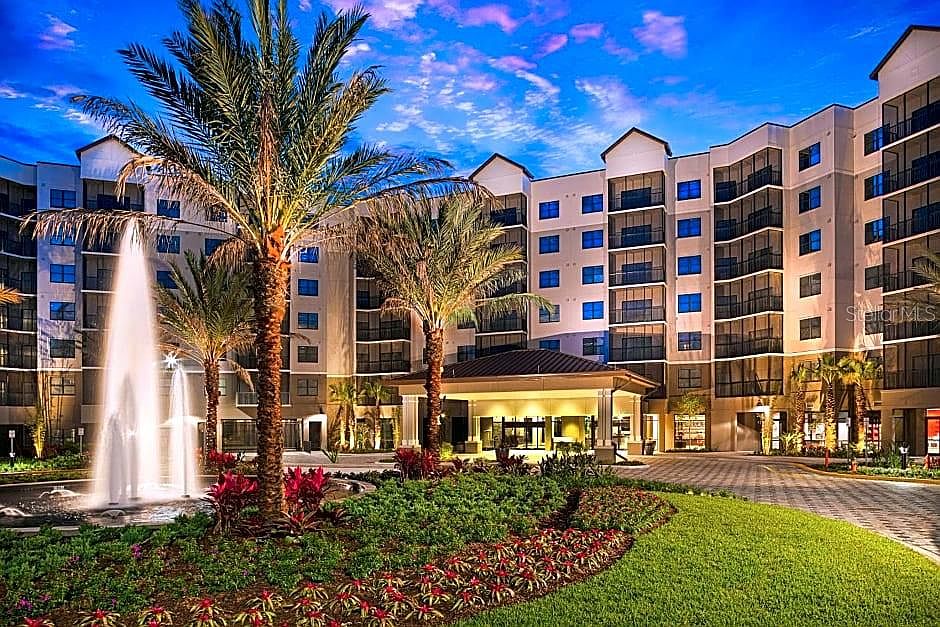 1st image of 14501 GROVE RESORT AVENUE #1433