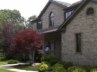 4326 Janell Ct, Canfield, OH 44406
