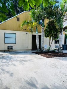 3162 SE Hawthorne Street, Stuart, FL, 34997