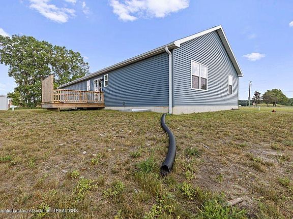 3rd image of 777 Saint Andrews Ct #11