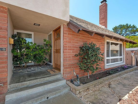3rd image of 89 Beatty Pl