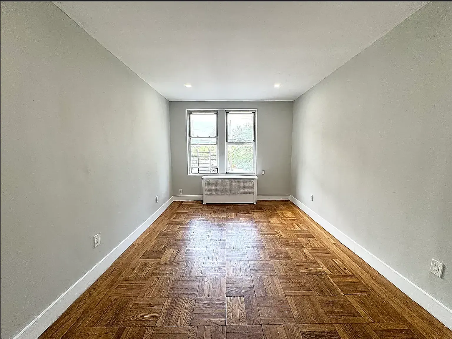 5995 Riverdale Avenue — Photo 3
