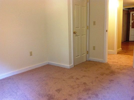 2nd image of 2 Winterford Ln