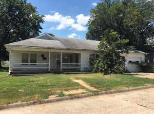 1725 Irving St, Independence, KS 67301