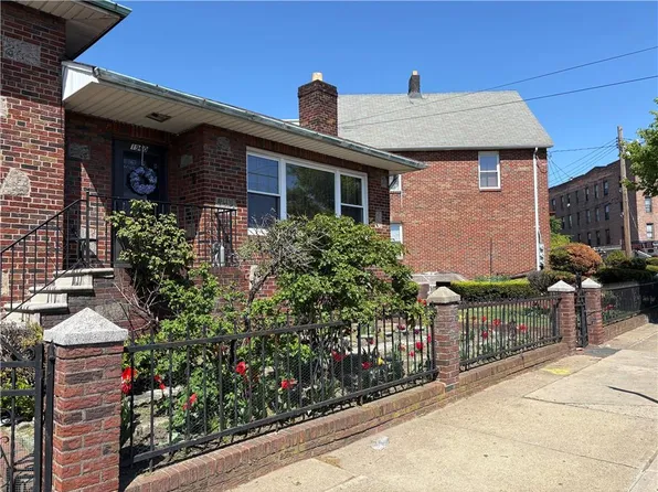 1960 Stillwell Avenue image 5 of 7