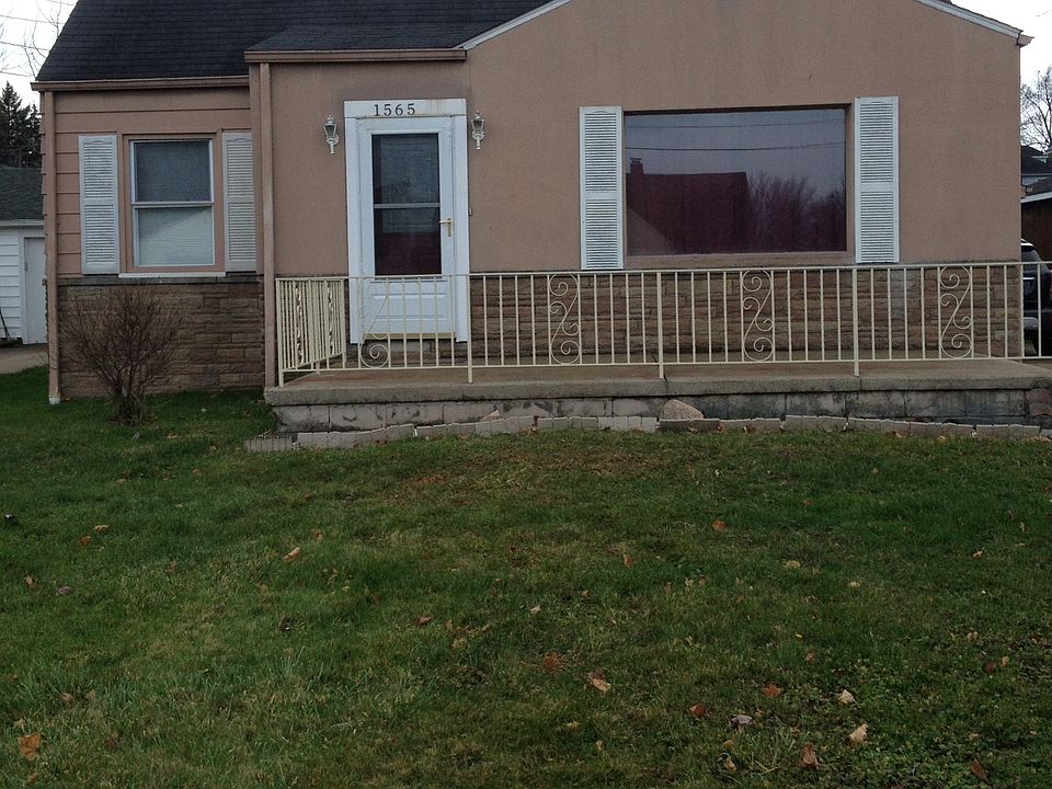 1st image of 1565 Medford Ave