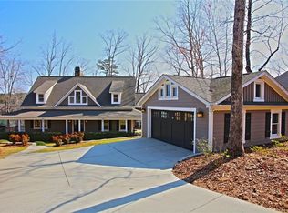 327 Foreststone Dr, West Union, SC 29696
