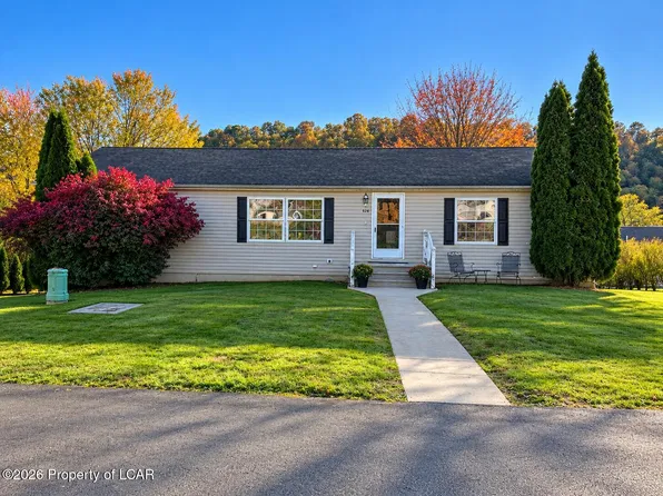 528 Clover Ave, Bloomsburg, PA 17815