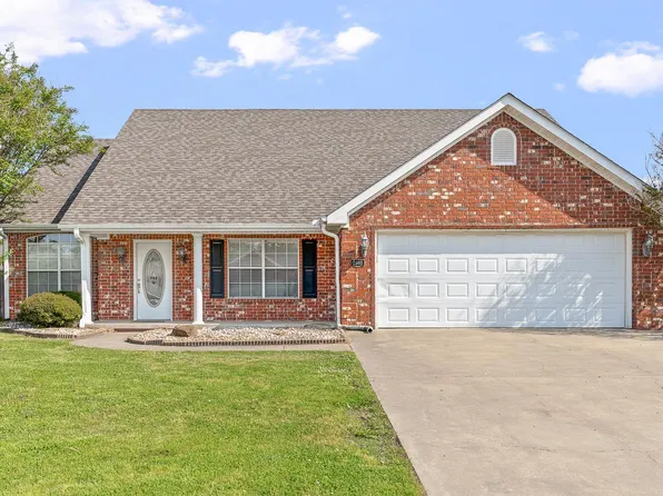 2903 Canterbury, Paragould, AR 72450