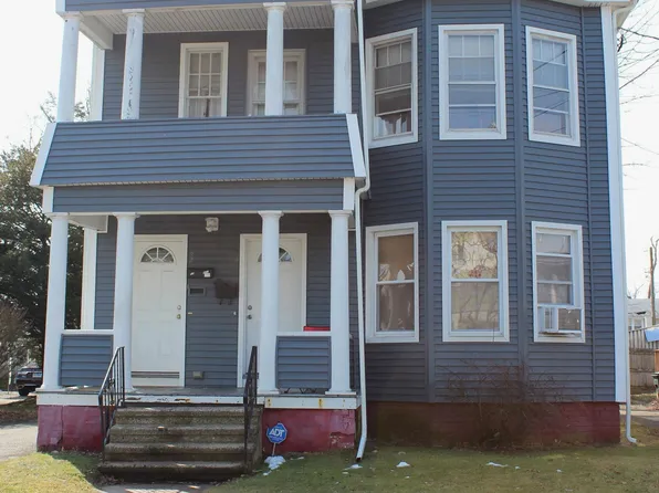 52 Collins Street, Hamden, CT 06514