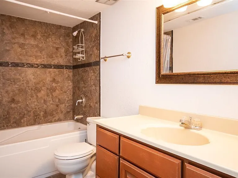 2425 Holly Hall St #31 — Photo 6