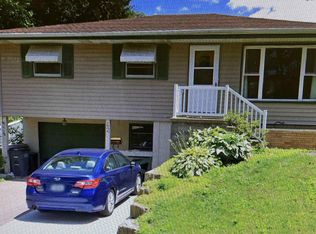 62 Collins St, Dubuque, IA 52001