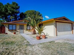 12926 Bermuda Dunes Rd, Victorville, CA 92395