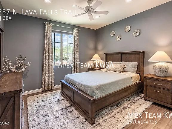 3rd image of 14257 N Lava Falls Trl