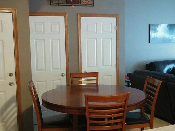 2nd image of 605 Kelsey Ln