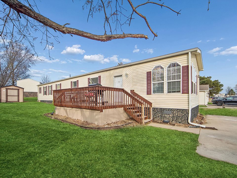 1st image of 204 Ponderosa Ln