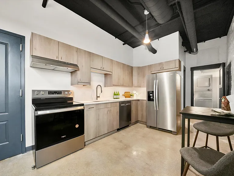 110 Cross St #404 — Photo 5