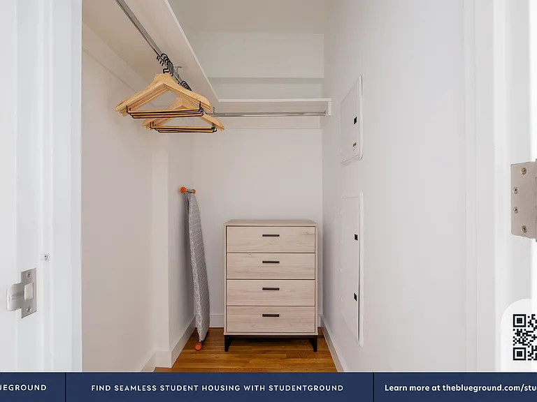 101 W 15th St #521 — Photo 16
