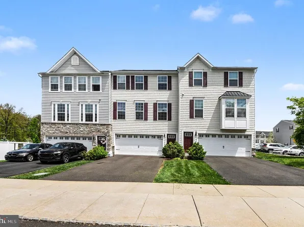 413 Arbor Blvd, Perkasie, PA 18944