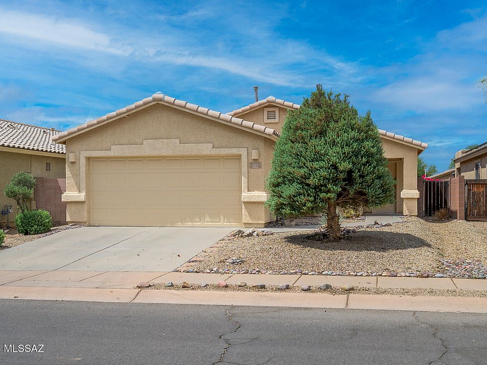 1st image of 891 E Stronghold Canyon Ln