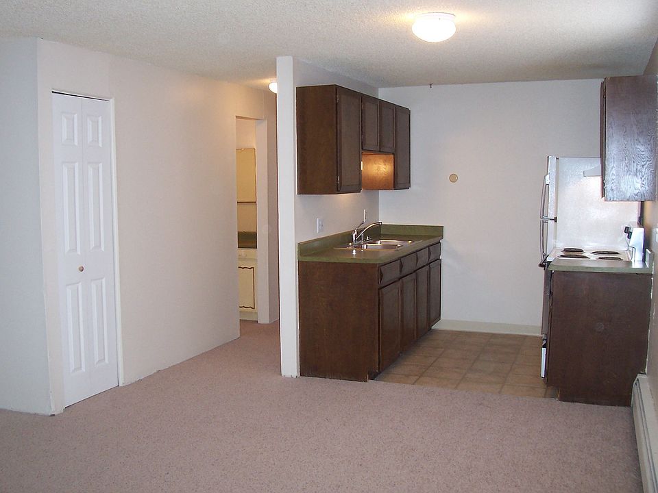 Living Room/Kitchen
