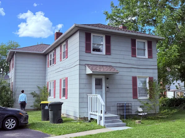 64 Thompson Cir, Newark, DE 19711