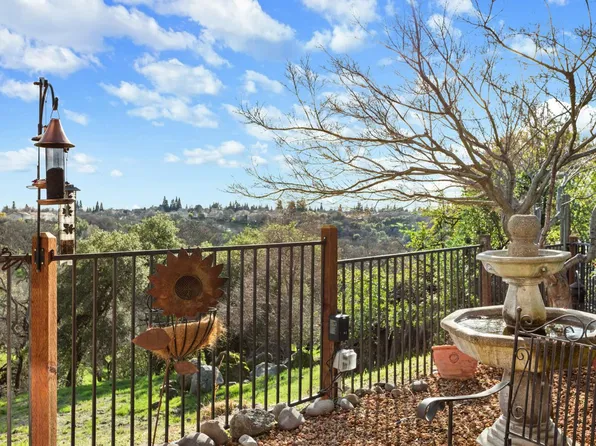 4339 Newland Heights Dr, Rocklin, CA 95765