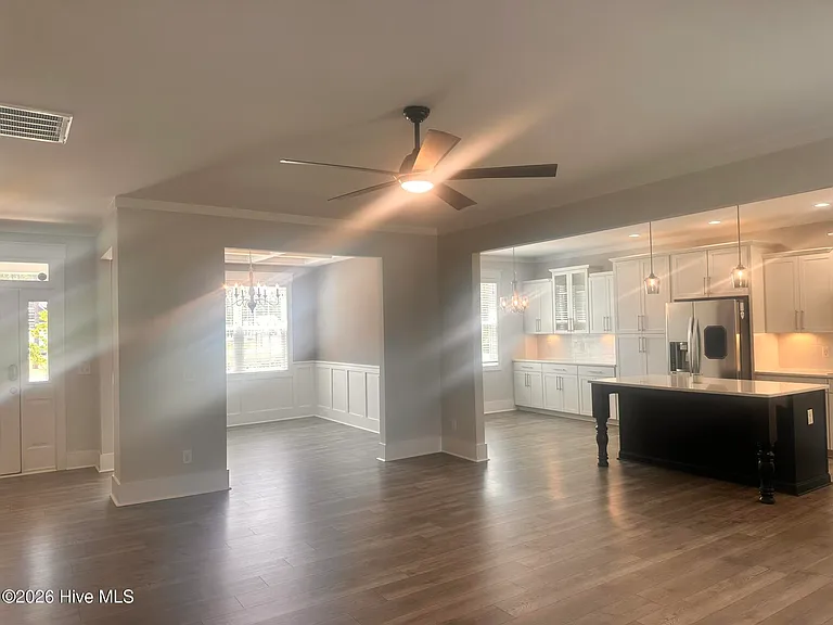 201 Thistleberry Dr — Photo 54