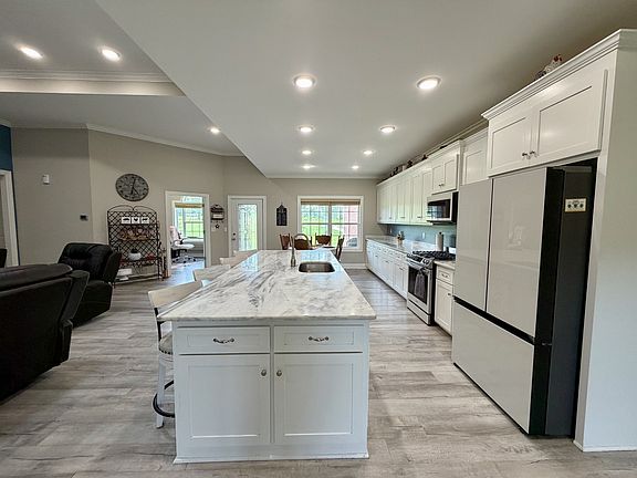 4th image of 1469 Ledford Mill Rd