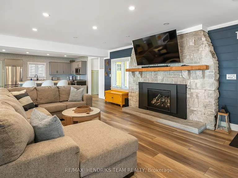 4111 Erie Rd — Photo 13