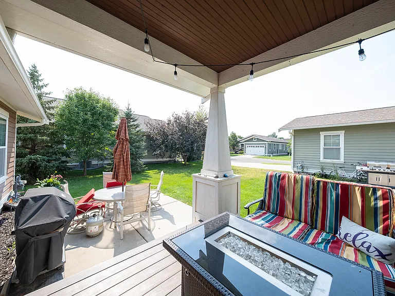 15615 Dunberry Way — Photo 35