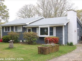307 Old County Rd, West Tisbury, MA 02575