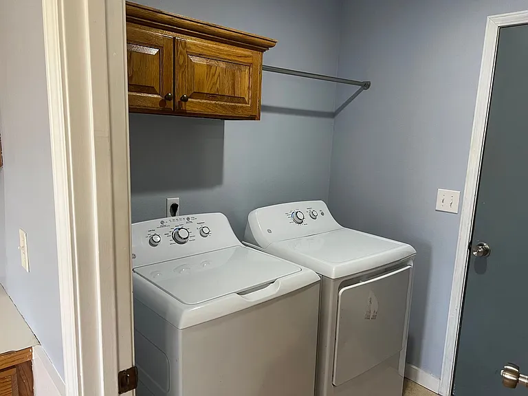 3243 S Nettleton Ave — Photo 6