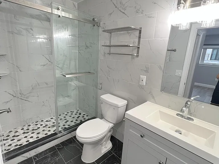 1611 Ridge Ave #3 — Photo 32