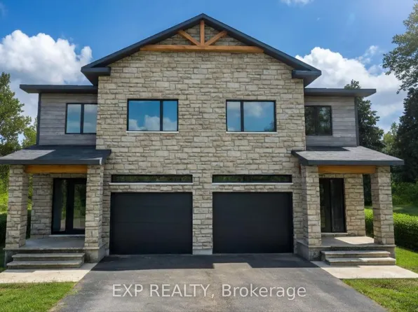 136 Elizabeth St, Ottawa, ON K0A 2W0