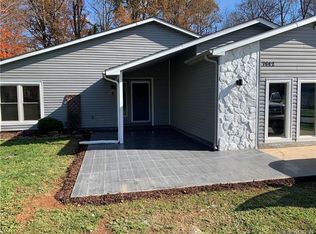 7642 Eastbourne Rd, Charlotte, NC 28227