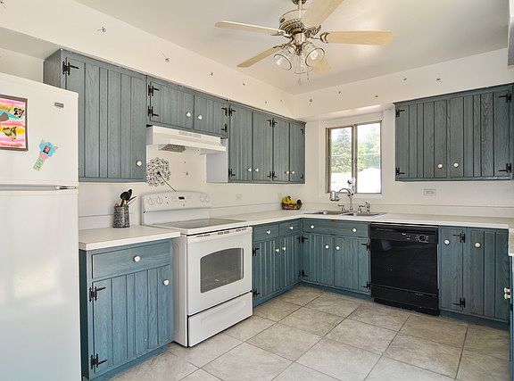4th image of 363 N Westmore Ave