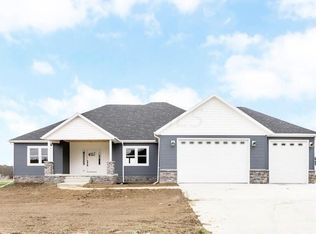 915 Audrey Ln, Newark, OH 43055
