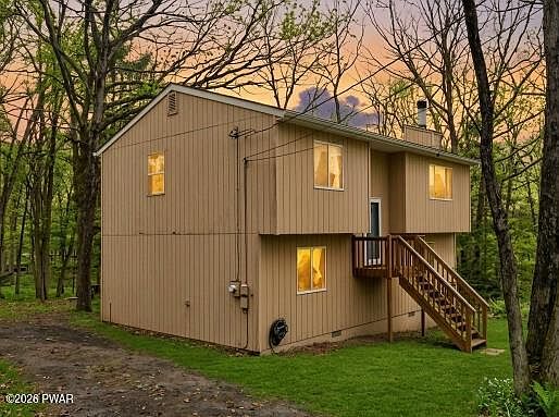 2nd image of 800 Wren Ct