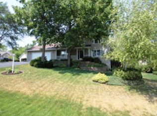 211 Foxfire Pl, Rockton, IL 61072