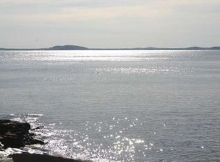 35 Andrews St, Gloucester, MA 01930