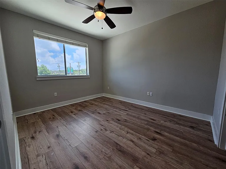 3114 S Congress Ave #302 — Photo 21