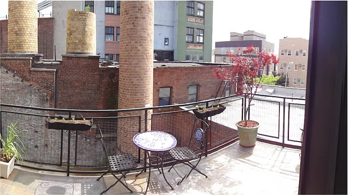 Rented by Highline Residential | media 26